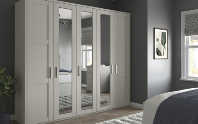 Streamlined Wardrobes